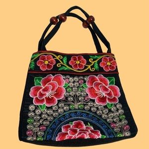 Floral Embroidered Handbag